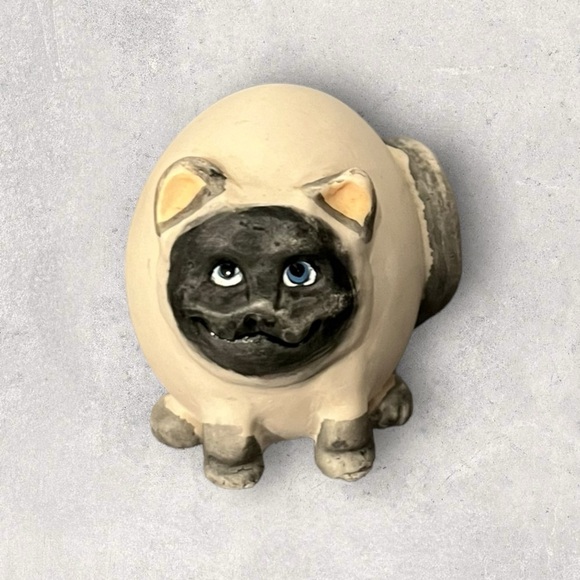 Vintage Allyson Nagel 1994 Ceramic Cat Egg Figurine 2”H Signed Hand Painted - Picture 2 of 9